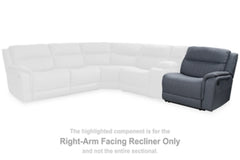 Waldoboro Right-Arm Facing Recliner
