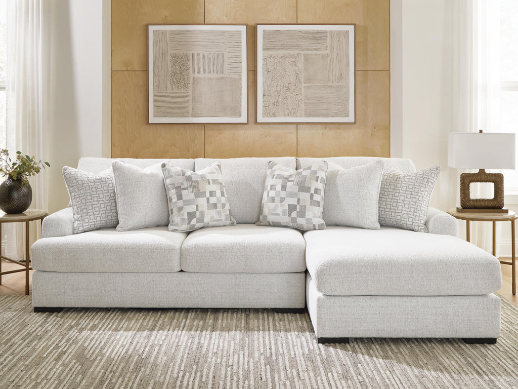Wynncroft Manor 2-Piece Sectional Sofa Chaise