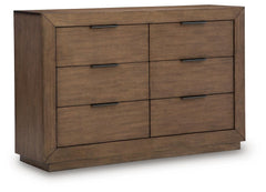 Hennington Dresser